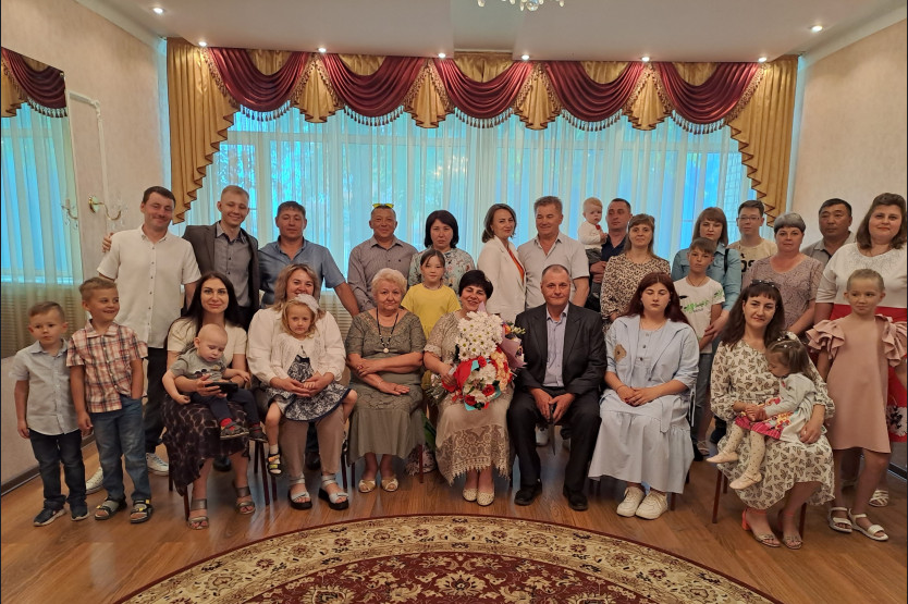 ЗАГС НСО. ЗАГС Первомайского района Новосибирск. Управление по делам ЗАГС Новосибирской области. ЗАГС Новосибирск крыльцо.